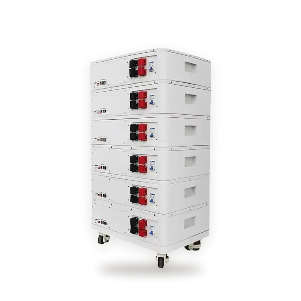 UNIV FlexiStack Batteriespeicher – 6 Module schräg mit Rollen